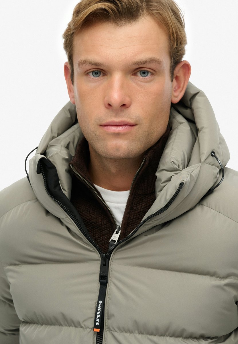 Superdry Sportieve Capuchon Pufferjas Heren Gewatteerde jassen Groen