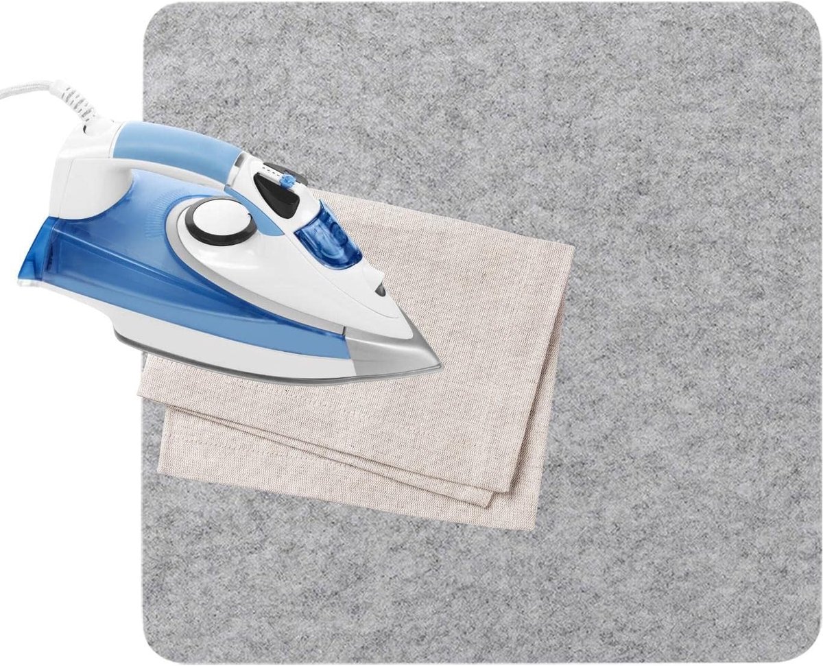 Strijkmat Wolvil - Strijkplank Accessoire Vilt - Kleding Strijken - Hittebestendig Vlak - 20 x 20 cm - Grijs