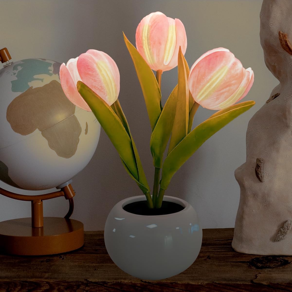 Omgoods - LED Tulpenlamp met Keramieken Vaasje voor Sfeervolle Decoratie