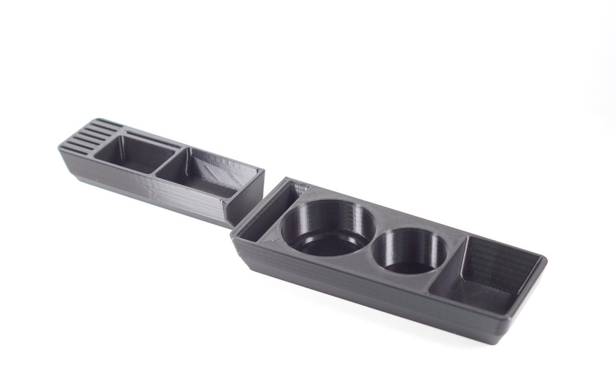 Omgoods - Opberg- en Drinkhouder voor Mercedes W201