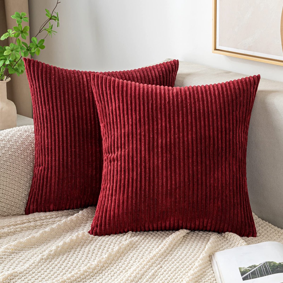 Omgoods - Corduroy Kussenhoes 50 x 50 cm in Bordeau Rood