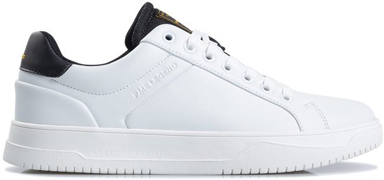 Basket PME Legend blanche avec talon noir et inscription 'American Classic' sur le bord de la semelle.