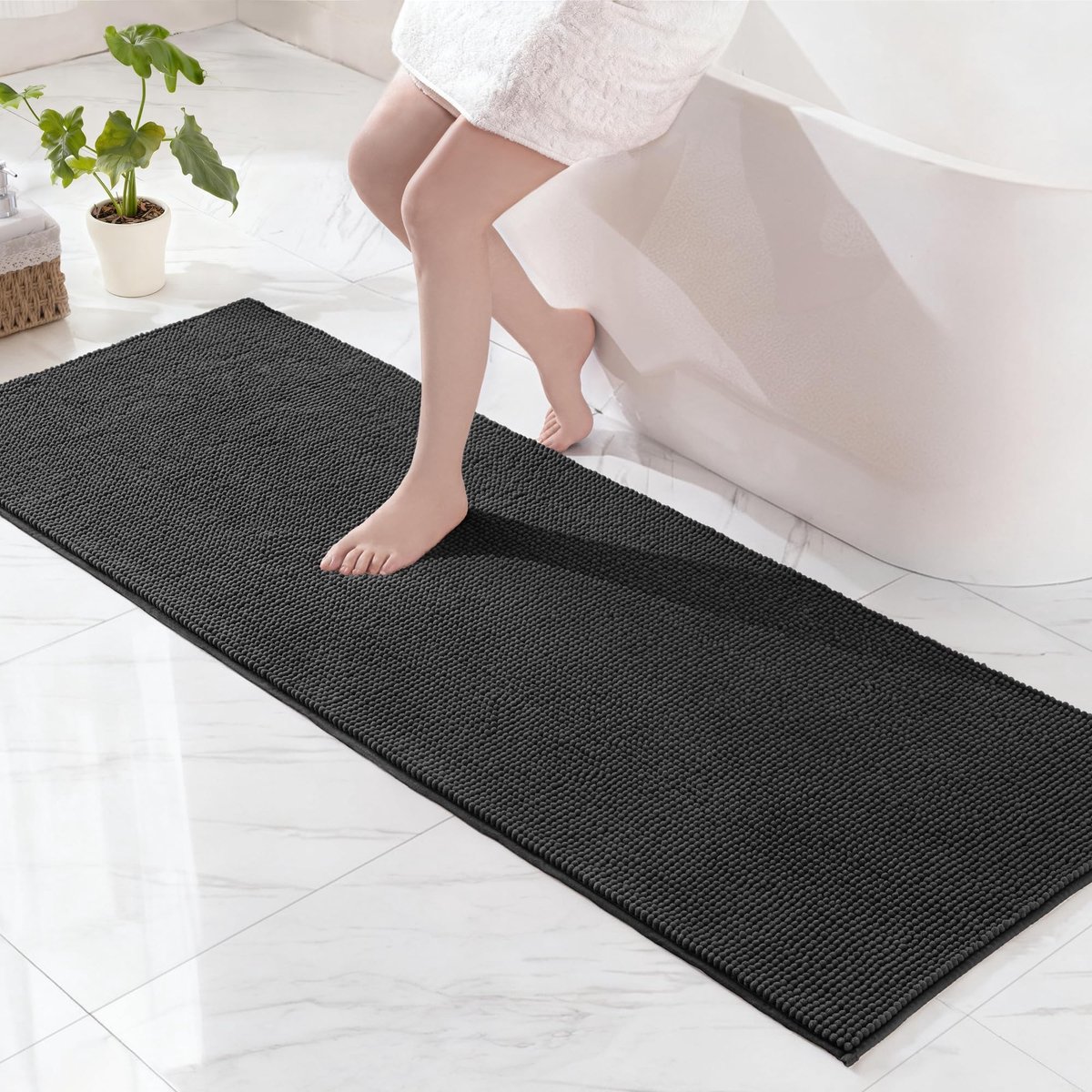 Omgoods - Luxe Chenille Badmat 60 x 180 cm, Wasbaar en Antislip