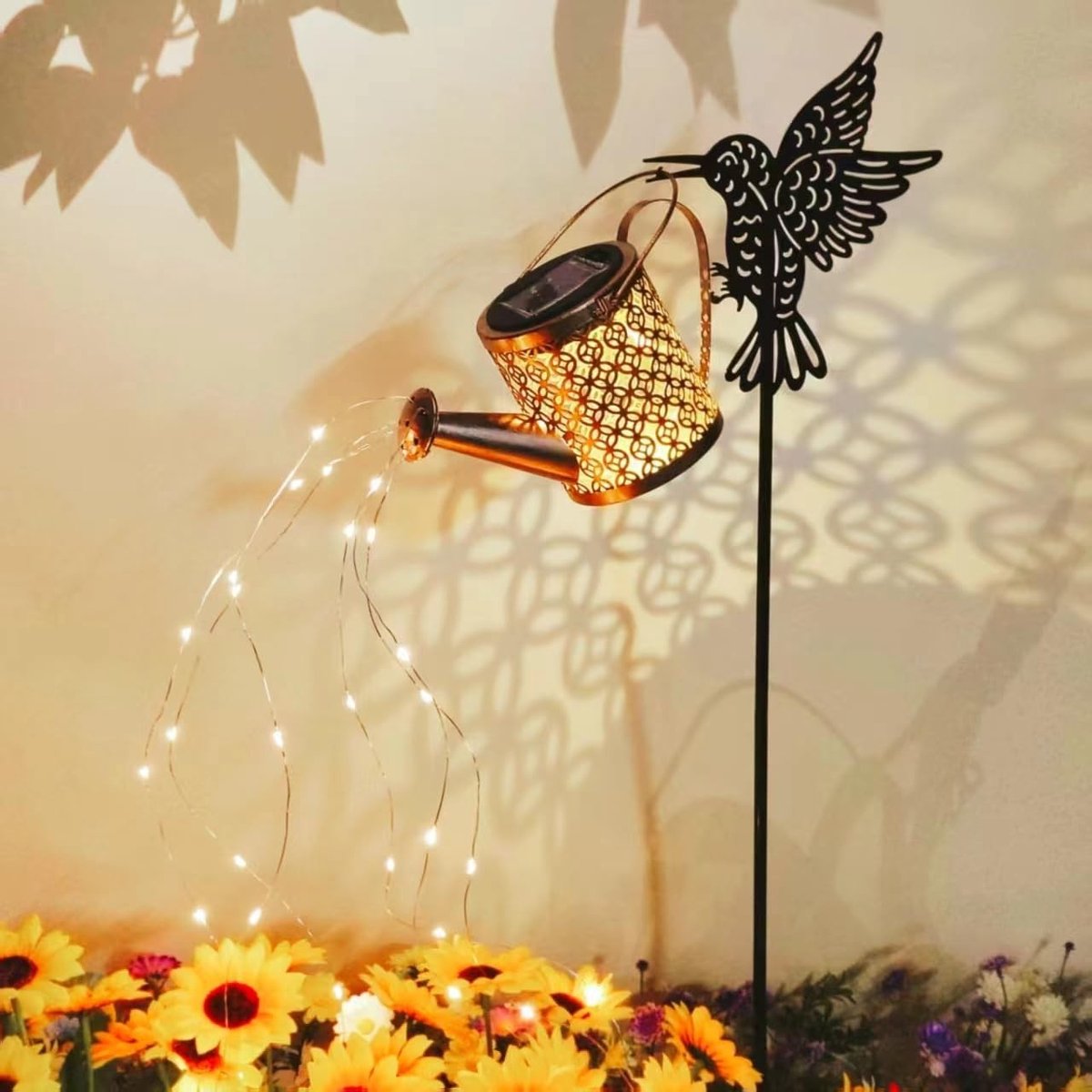 Omgoods - Solar Verlichte Gieter met Flickering LED's voor Tuin en Buiten
