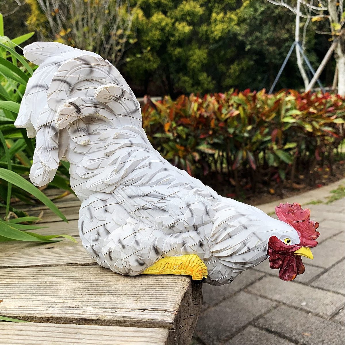 Omgoods - Unieke Witte Haan Tuinbeeld - Hars Sculptuur voor Binnen en Buiten