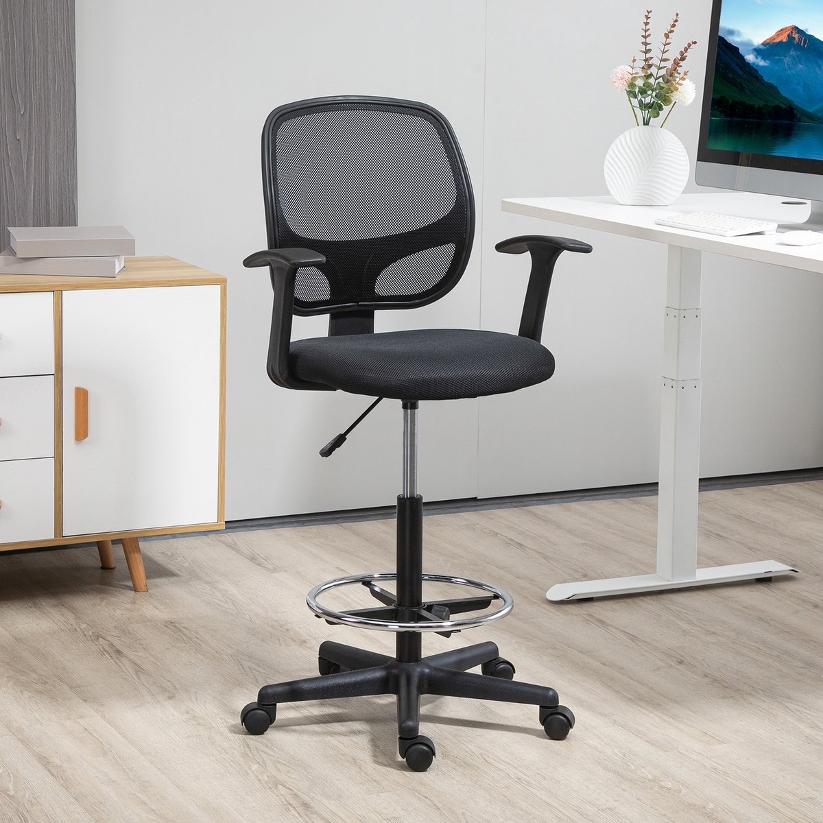 DESMIU Bureaustoel 60 x 56 x 110-132 cm - Ergonomisch Met Verstelbare Voetenring En Mesh Rugleuning - Voor Kantoor En Tekentafel - Zwart