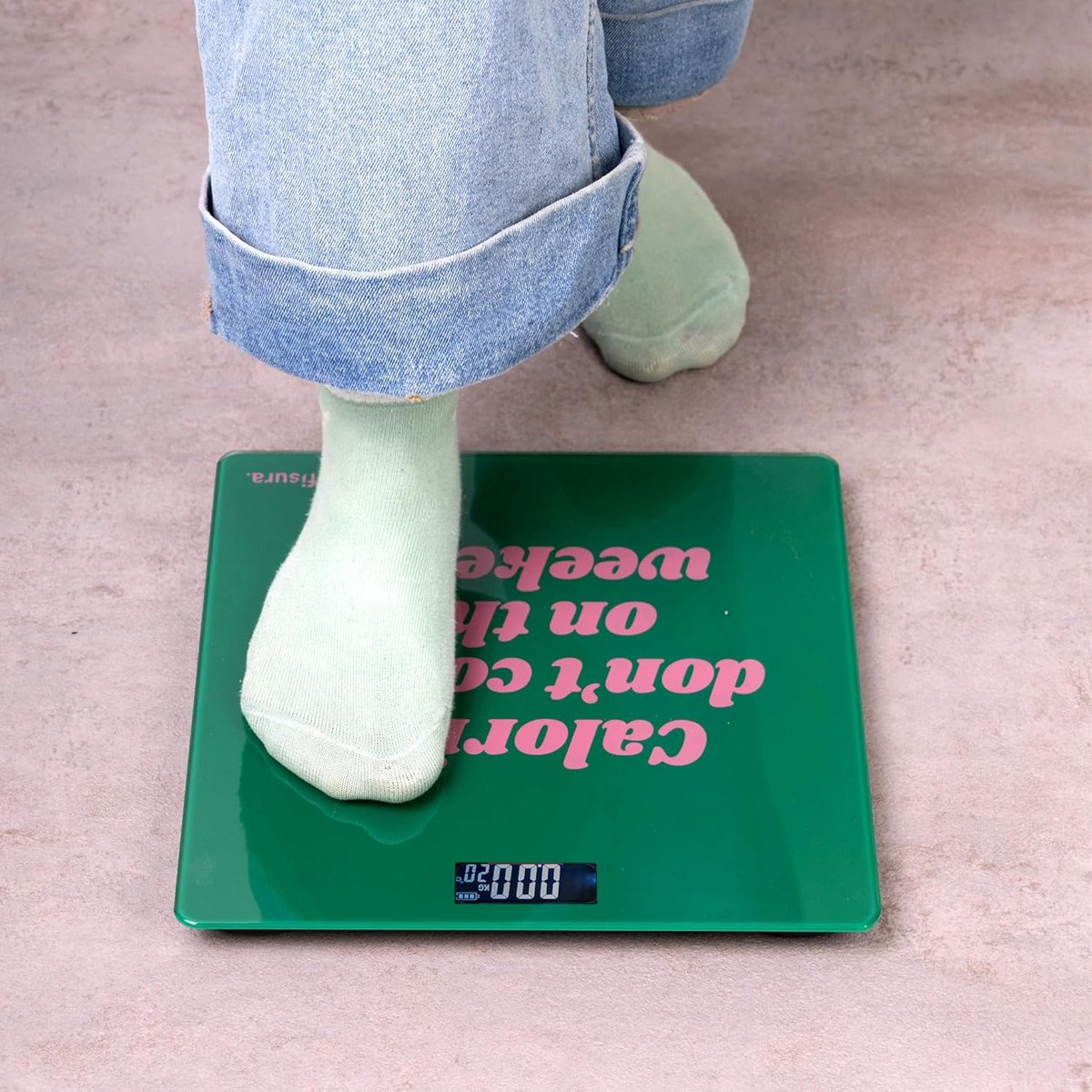 SnelShoppen - Digitale badkamer weegschaal 'calorieën tellen niet' - Glazen elektronische weegschaal tot 180 kg - 50 g nauwkeurigheid - Stap-aan techn