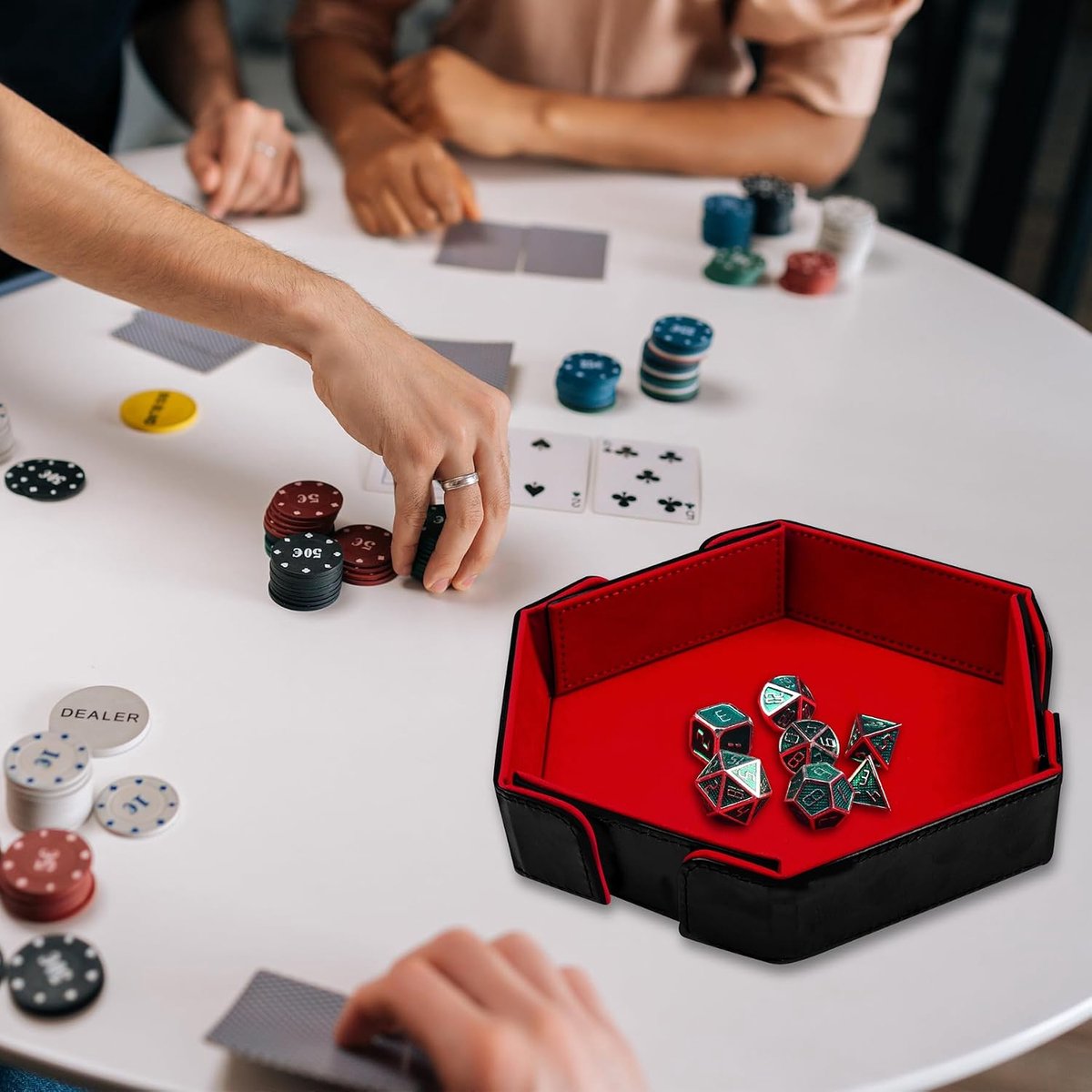 SnelShoppen - Magnetische Vouwbare Dobbelstenen Tray Hexagonaal PU Leer Dobbelmat Opbergeschenk voor D&D RPG Spellen