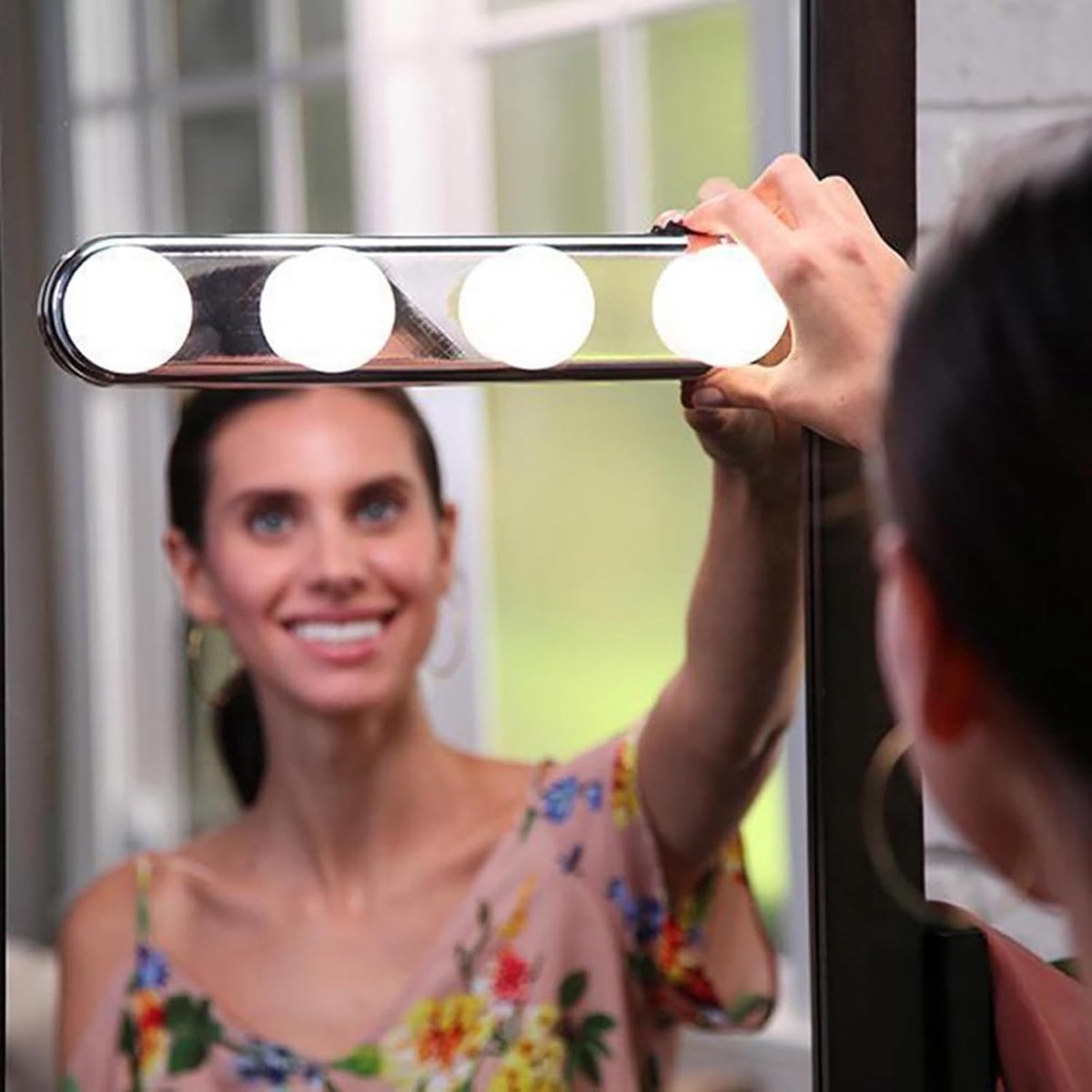 LED-verlichting voor make-upspiegel – Heldere verlichtingsset (inclusief 4 lampen), draagbaar en op batterijen voor perfect licht