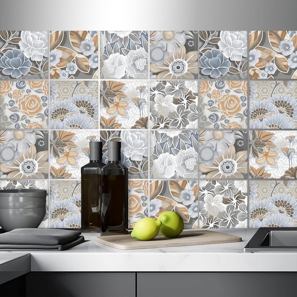 SnelShoppen - 32x Zelfklevende Wandtegels, Waterdichte Tegelstickers voor Badkamer en Keuken, Peel and Stick, Luxe Vintage Ontwerp, 15x15 cm
