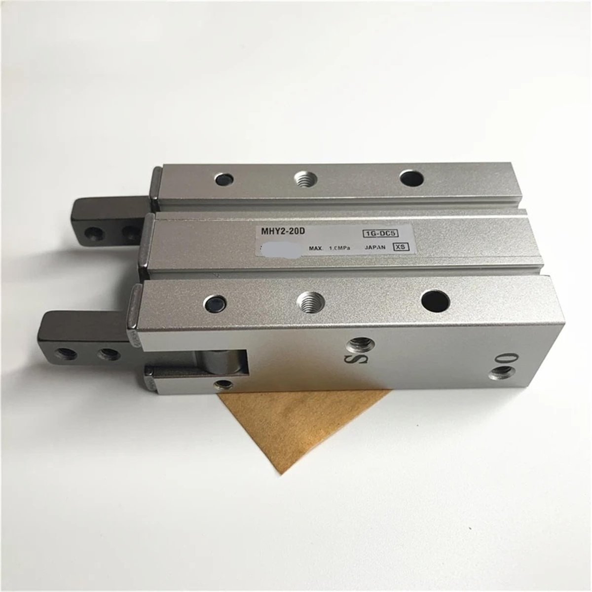 Pneumatische klem met cam type vinger - 180° hoekstijl - 1 stuk