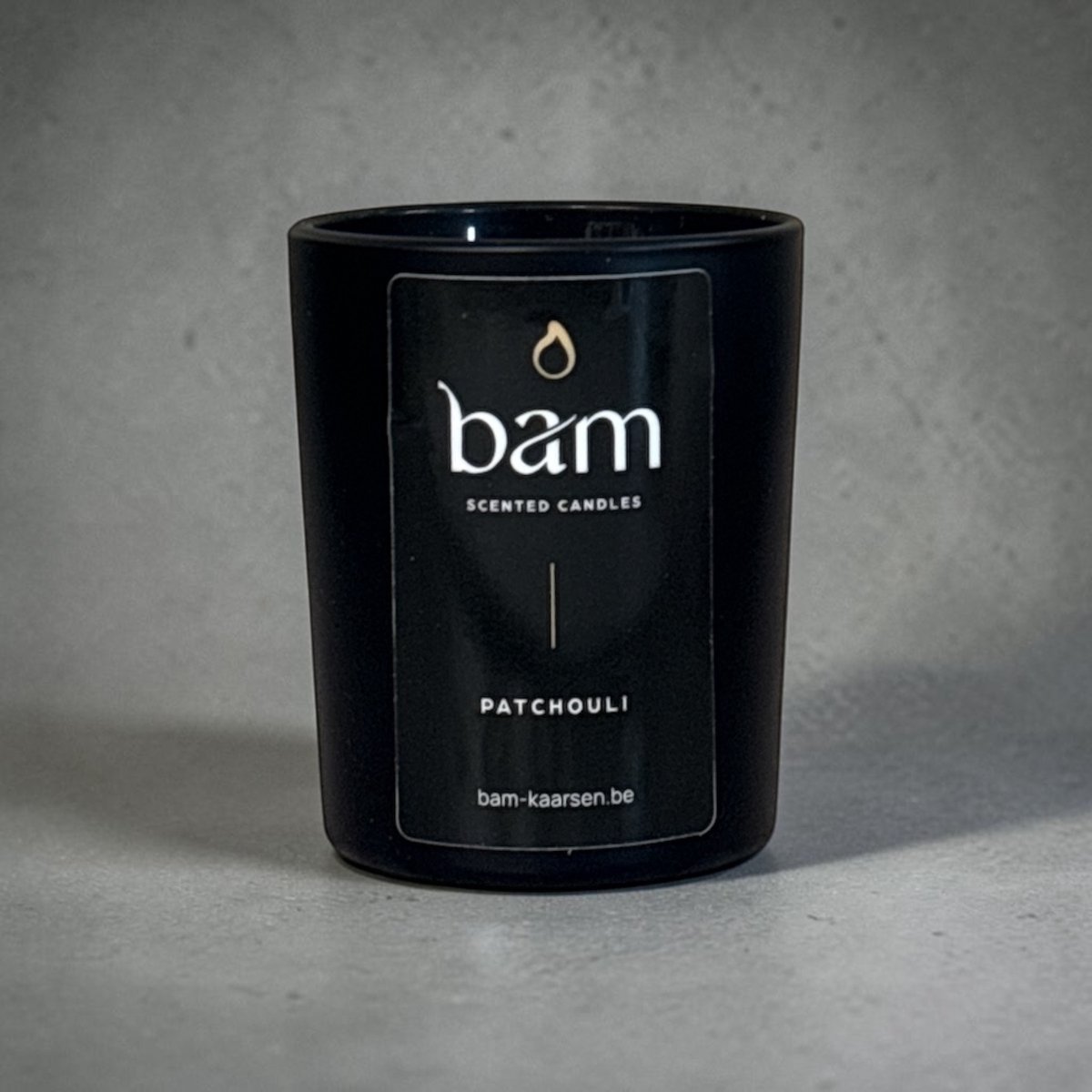 BAM Patchouli Mini Geurkaars – Black Collection Small – 25 Branduren – 65 g – Zonnebloemwas – Vegan