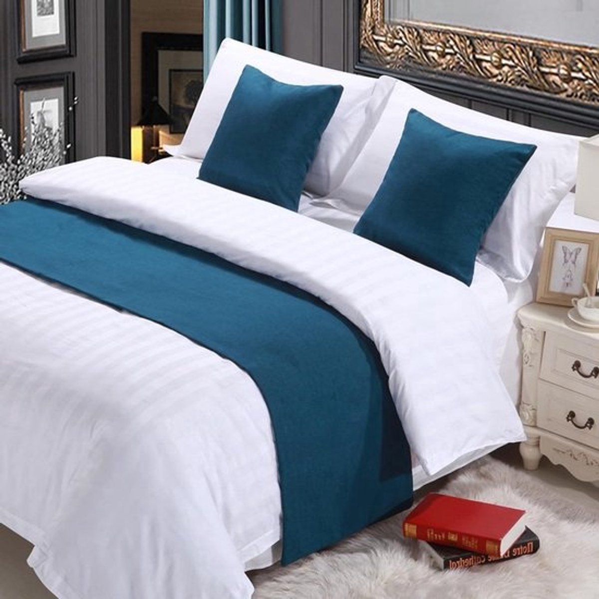 Beddenloper Linnenlook - Sprei Plaid - Slaapkamer Decoratie - Hotel Stijl - 50 x 180 cm - Donkerblauw