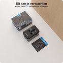 Zwarte Voomy wereldstekker, doos en handleiding. Reisstekker voor 170+ landen.