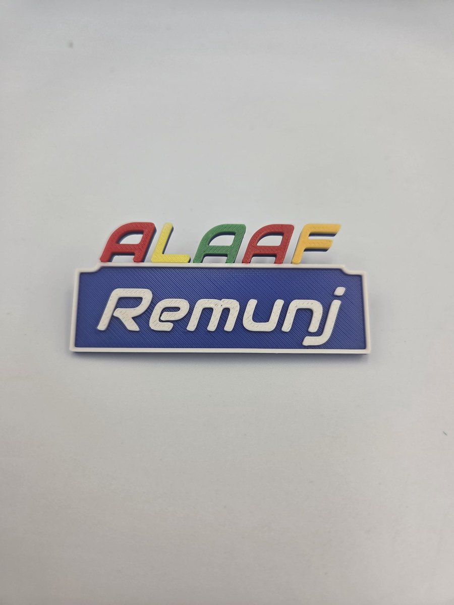 Naamspeldje ALAAF REMUNJ - 70X30X3MM