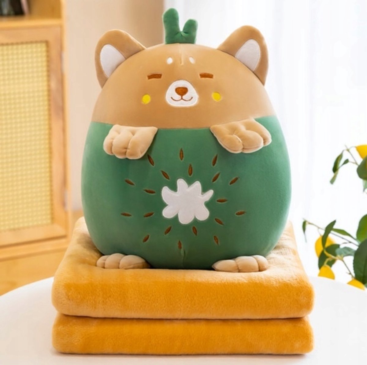Pluche Knuffelbeer met Deken en Handwarmers - 4-in-1