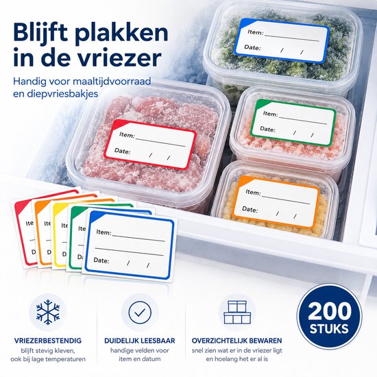 Voorraadbakjes en maaltijdvoorbereidingsbakjes met vriestiketten.