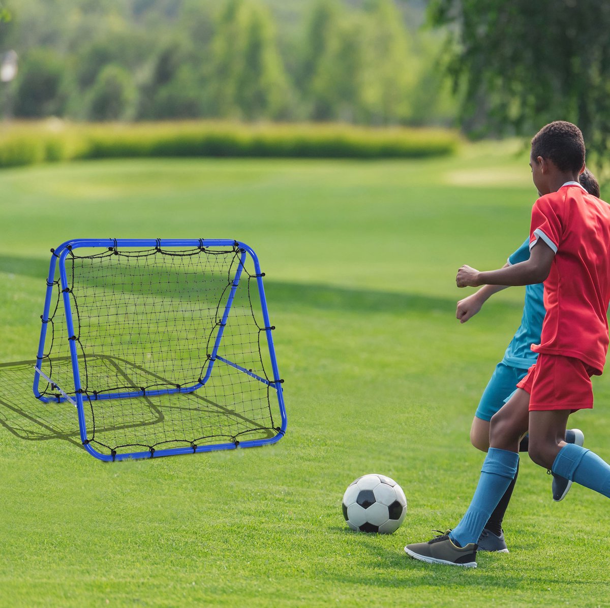 REDOM - Voetbal rebounder - Verstelbare hoek - Opvouwbaar ontwerp - Met stabiliteitsverankering - Voor voetbal en handbal - Staal - Blauw - 100 x 95 x 90 cm