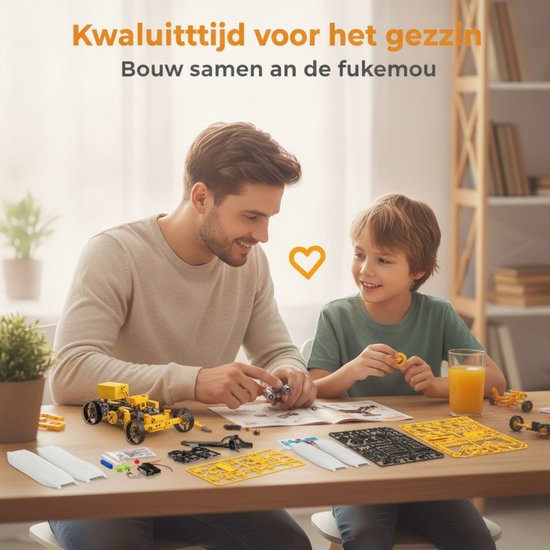 Vader en zoon glimlachen en bouwen samen aan gele robots met bouwinstructies op tafel.