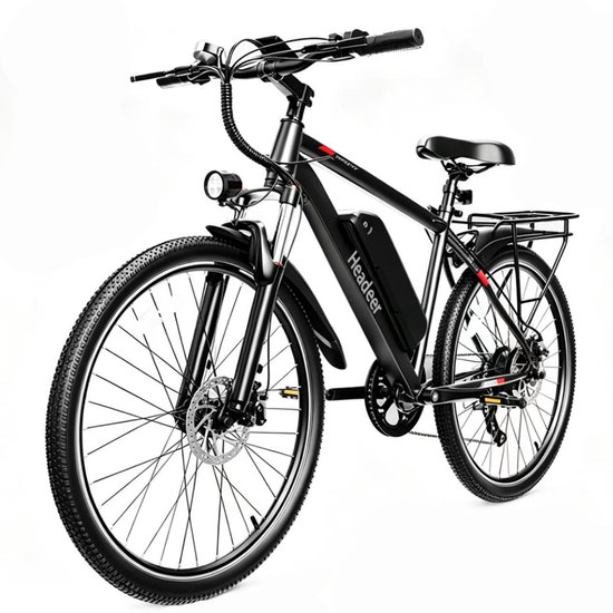 Zwarte elektrische fiets met rek achterop, banden met profiel en voorlicht