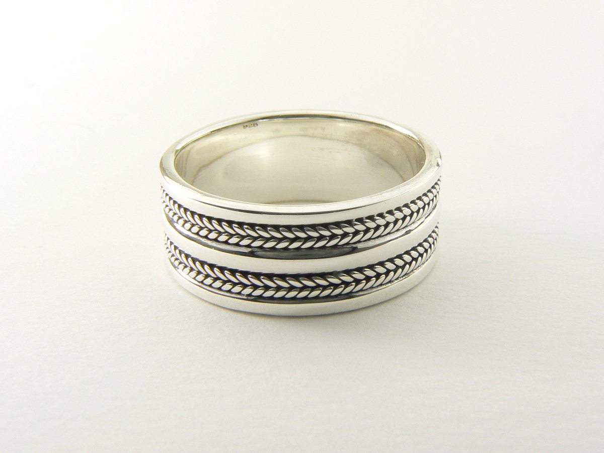 Zilveren ring met kabelpatronen - maat 19.5