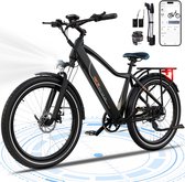 Zwarte elektrische fiets van RCB met 'ROCK OUR LIFE' op de zijde. Inclusief accessoires en display met 'RCB G5'.
