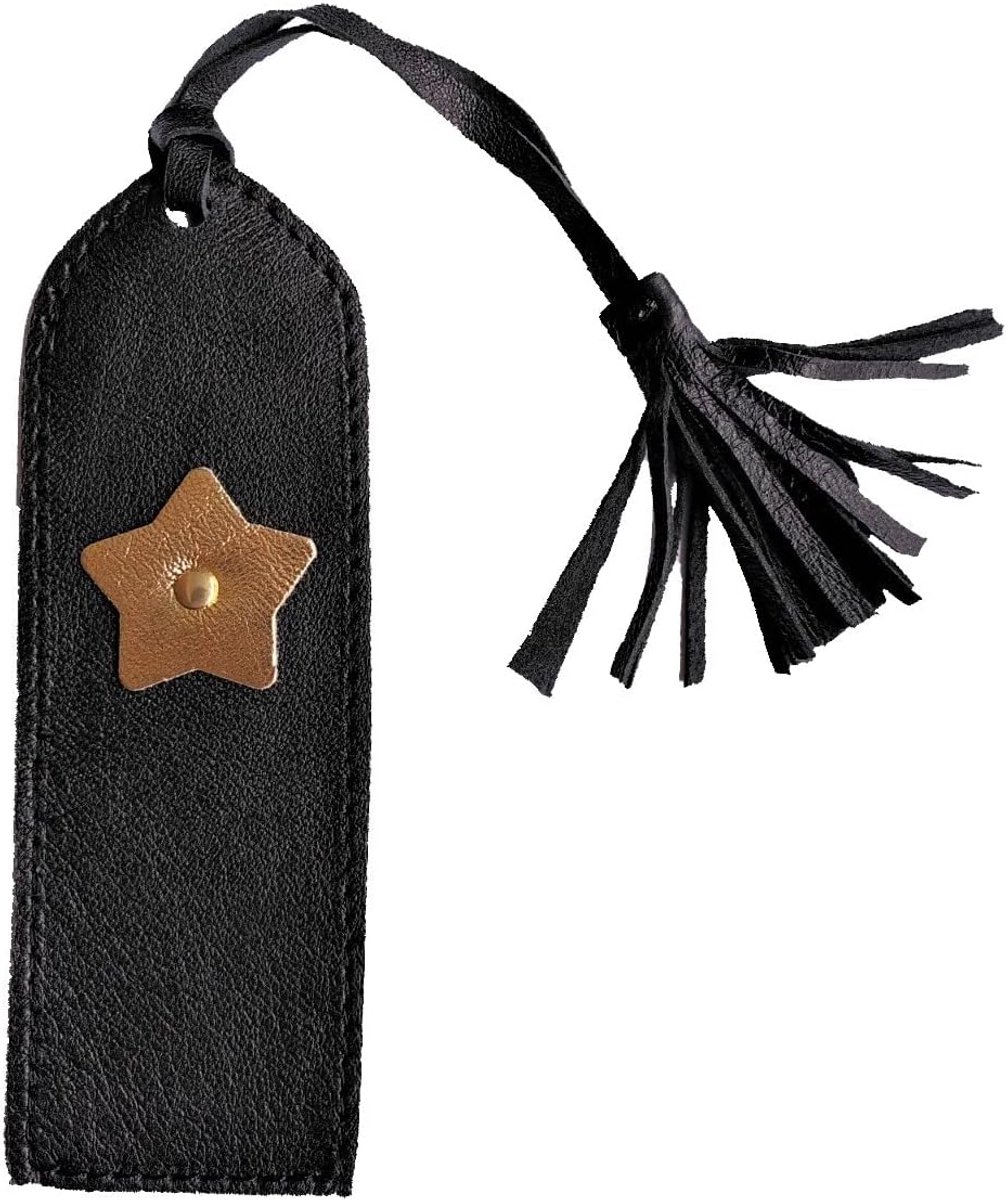 – handgemaakt van leer – handgemaakt in Frankrijk – kleur zwart met een ster van leer – cadeau voor lezer – eenvoudig en vrolijk design – 14 x 4,7 cm