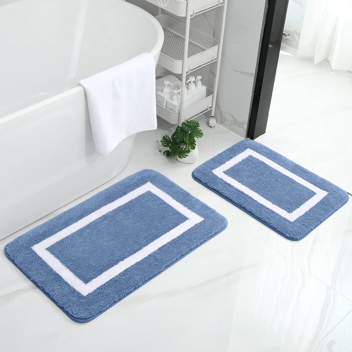 Microvezel badkamertapijt set 2-delig - 40x60 cm + 50x76 cm, blauw | Modern design, zacht en pluizig, waterabsorberende, antislip achterkant, machinewasbaar, veel gebruikt, duurzaam