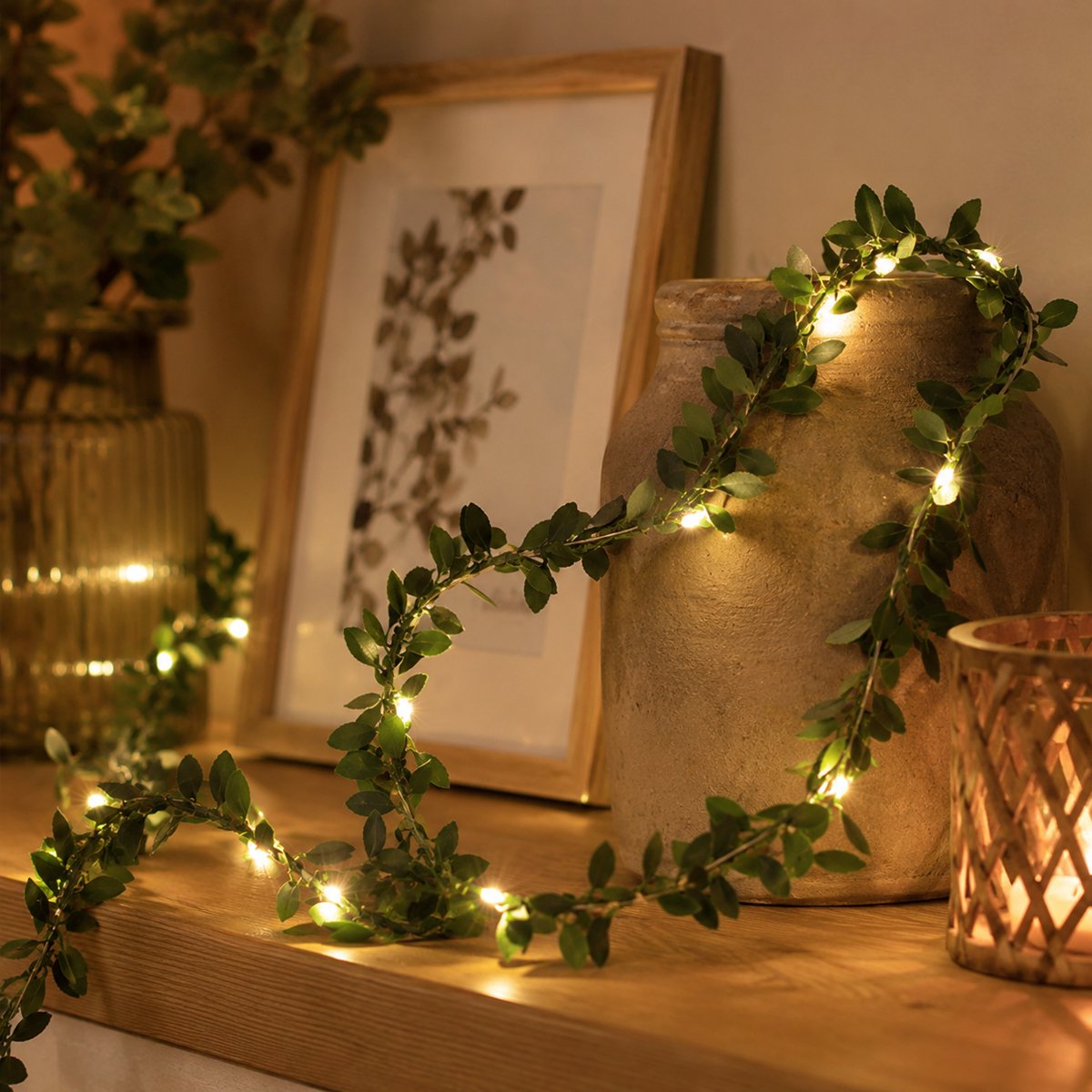 Lynn's Led Klimop Lichtsnoer - Groene blaadjes - 5 Meter - 50 Lampjes - Warm Wit - Draadverlichting - Batterij - Fairy Lights