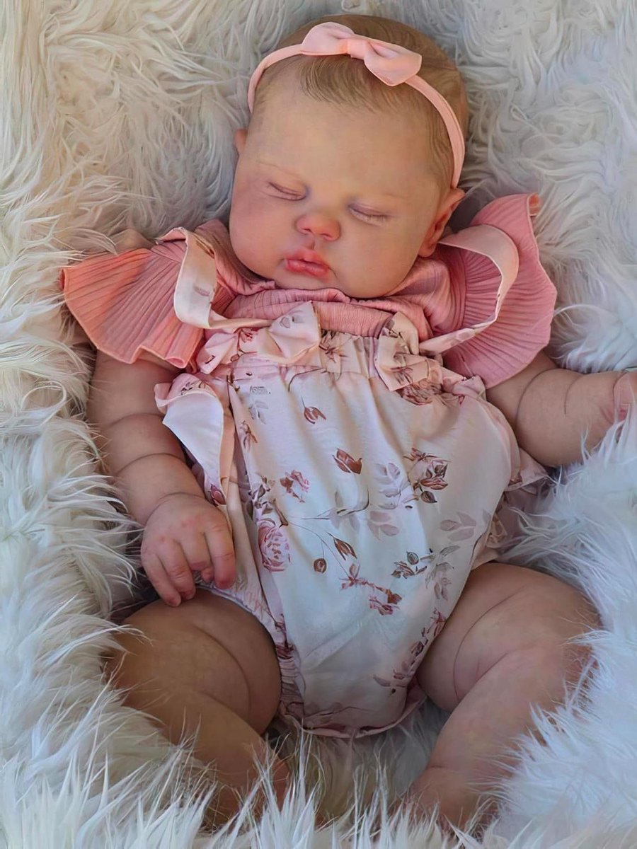 Realistische Baby Pop - Nieuwgeboren Meisje - Rollenspel - Handgeverfde Details - 61 cm - Roze