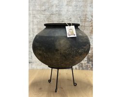 Ronde aardewerk pot op statief grijs landelijke kruik bloempot met zwart metalen statief