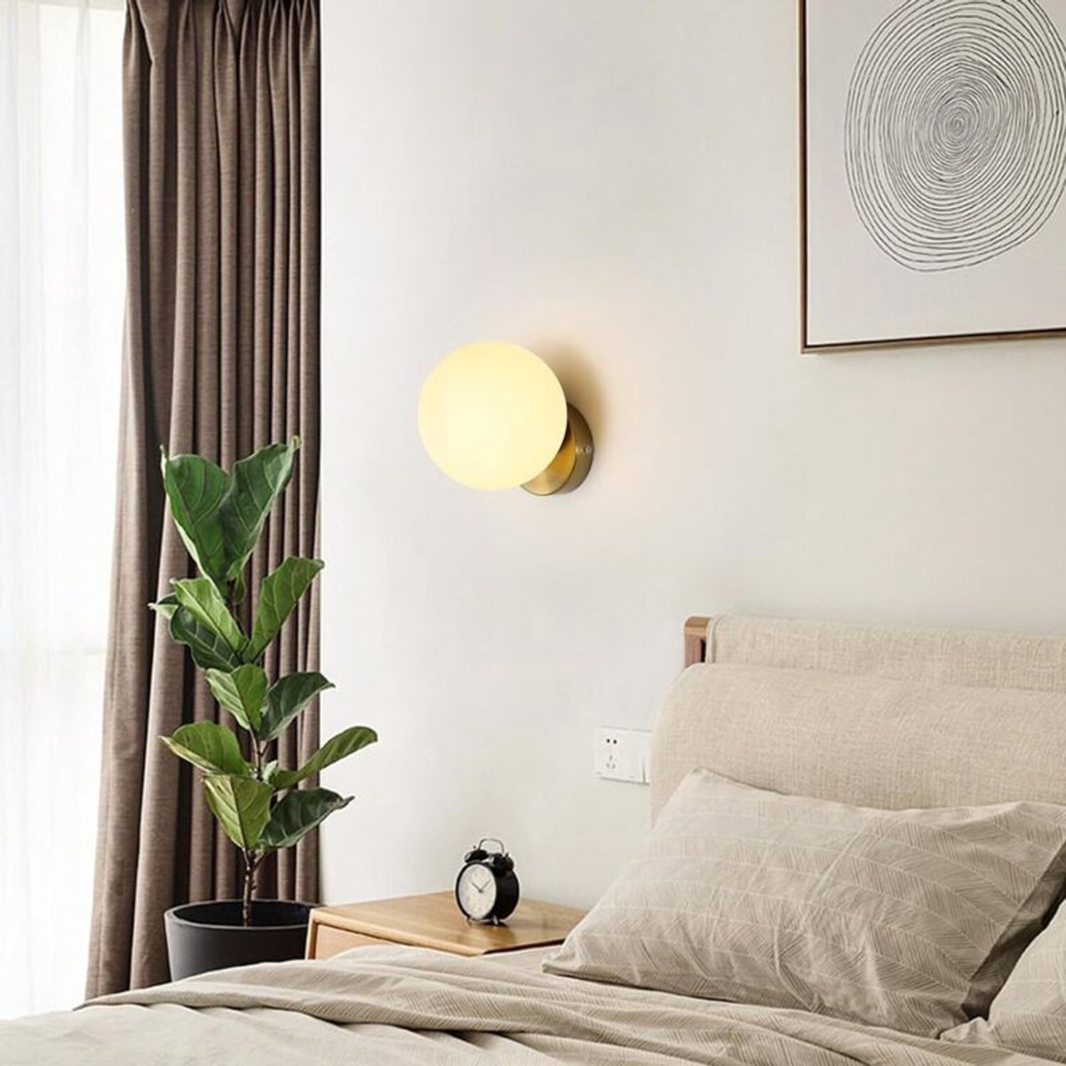 Moderne wandlamp, bolvormige E27 wandlamp, binnenwandlamp,geschikt voor glazen lampenkap van 15 cm, geschikt voor slaapkamers, woonkamers en hallen, lamp niet inbegrepen.
