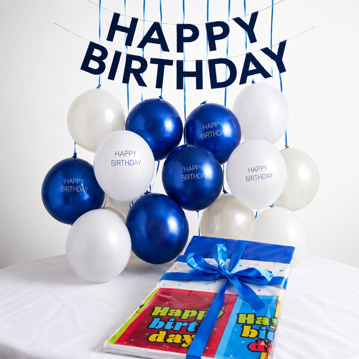 EasyMart Happy Birthday Ballonnen Set 12 Stuks Blauw – Verjaardag Versiering – Inclusief Tafelkleed 180×130 cm – Feestdecoratie – Kinderfeest – Ballonnen Decoratie