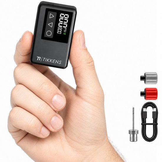 Tikkens® AirGo Elektrische Fietspomp XS - Mini Luchtcompressor - 118 gram - Draagbaar - Digitaal Display - Koersfiets - Racefiets - Gravelbike - Sportfiets - Stadsfiets - Mountainbike - Scooter - Fatbike - USB-C Oplaadbaar - Presta/Schräder/Dunlop