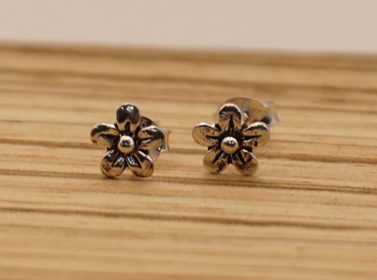 Sterling zilveren oorknopjes bloemen - 925 zilveren oorknoppen bloem - bloemen oorbellen - kleine bloempjes oorbellen - fijne oorbelletjes bloem - kleine zilveren dames oorbellen