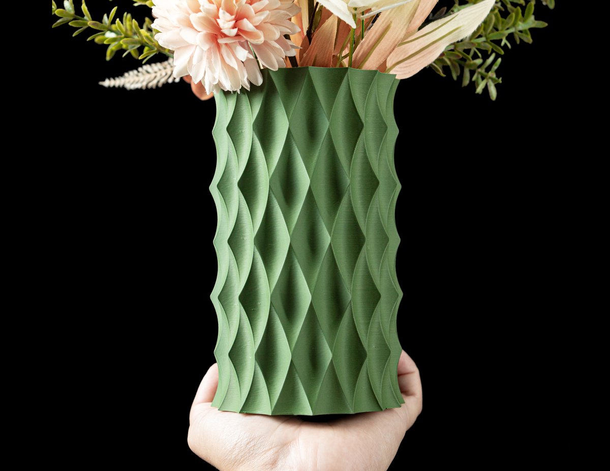 Skushy Vaas Diamond - Geschikt voor Bouwbloemen - Japandi Designvaas voor Droogbloemen en Kunstbloemen - Sculpturale Decoratieve Vaas - Moderne Woondecoratie