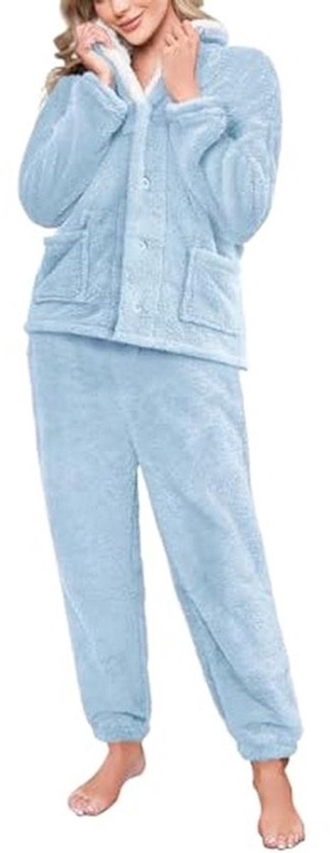 Comfortabele dames pyjama set van fleece met knoop en zakken voor winter