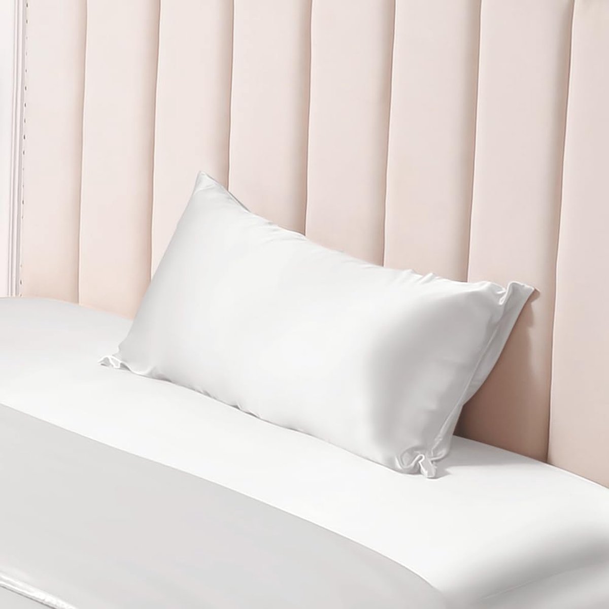 Zijden Kussensloop - Dubbelzijdige 100% Moerbeizijde - Hypoallergeen met Verborgen Ritssluiting - 25 Momme - Voor Haar en Huid - Wit - 70x90 cm - 1 stuk