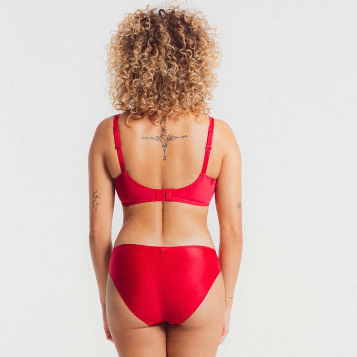 Louisa Bracq Serie Beugel Bh 47101 471 ROUGE A LEVRE - maat EU 100G / FR Rood