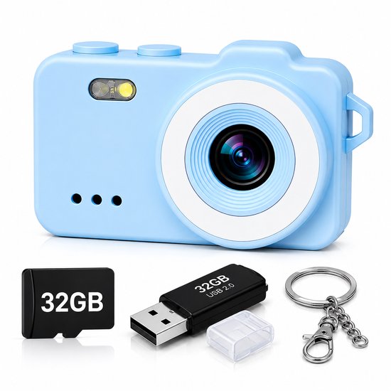 Lichtblauwe mini camera met 32GB micro SD-kaart, USB-stick en sleutelhanger. Close-up van de camera.