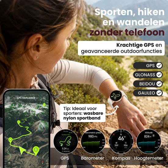 Vrouw op een bergpad met een gouden smartwatch, met kaarten en GPS-functies.