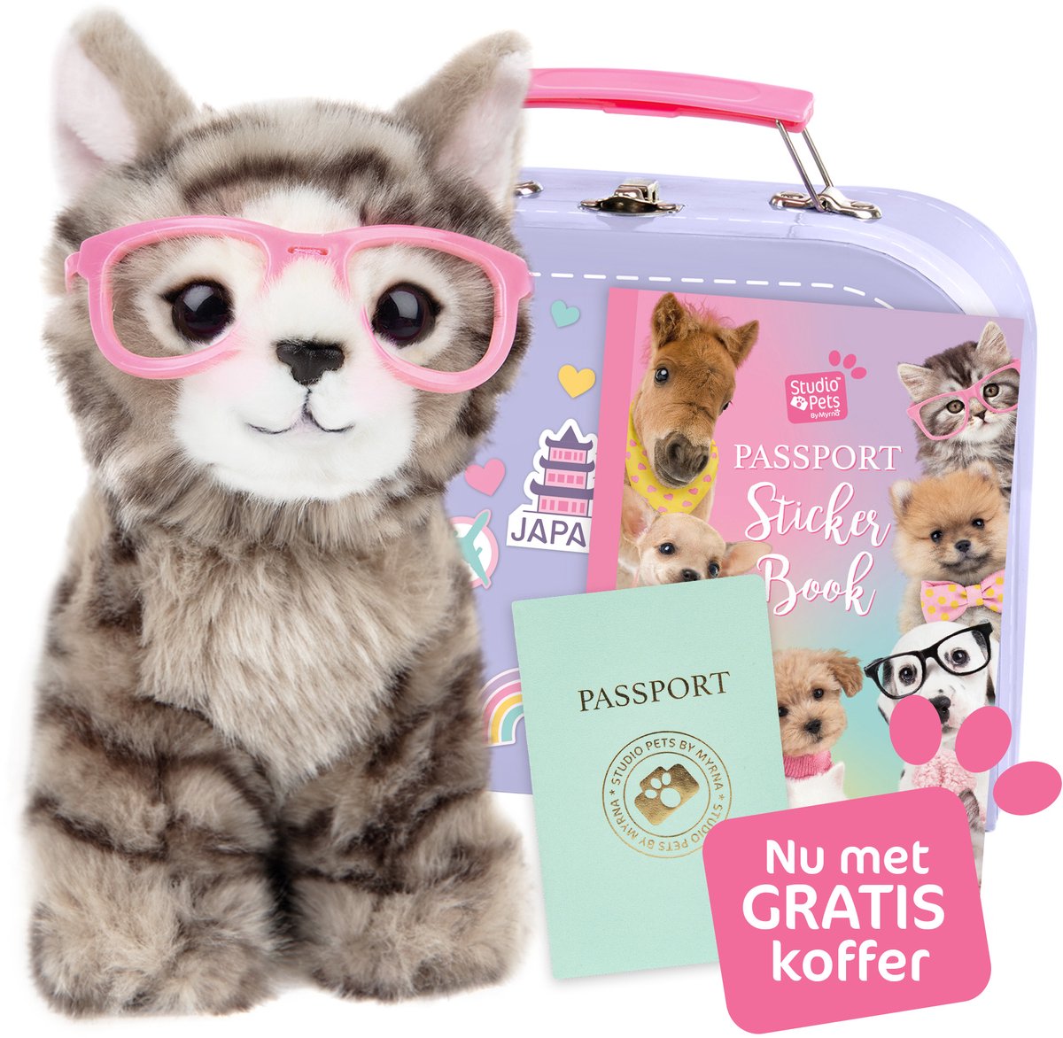Studio Pets Set van Knuffel Britse Korthaar Kat Paige (16cm) met GRATIS koffer, paspoort en stickerboek