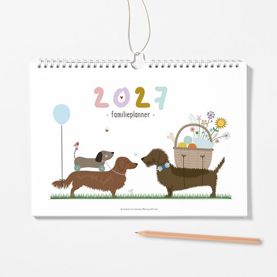 Kalenderpagina met "2027 - familieplanner". Twee teckels. Eén met ballon, de ander met mand bloemen. Zomer thema.
