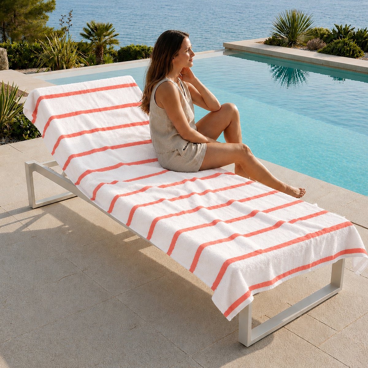Komfortec Strandhanddoek 100x180 cm, Katoen, Grote Badhanddoek met Streepdessin, Zacht & Absorberend, Ideaal voor Strand, Zwembad en Vakantie