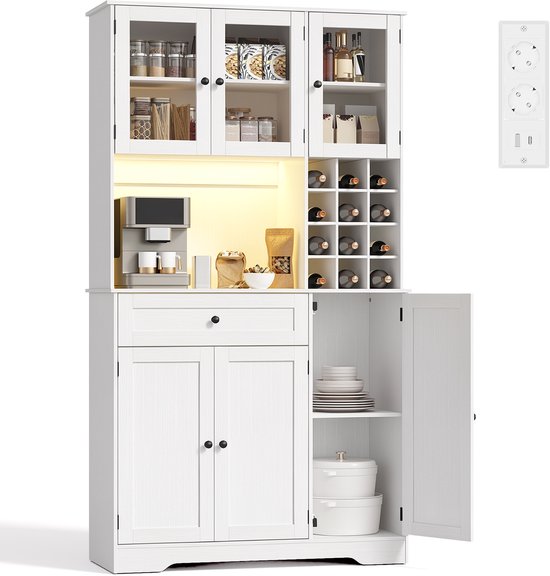 Witte keukenkast met glazen deuren, led-verlichting, wijnrek, lade en dubbele deuren onderaan.