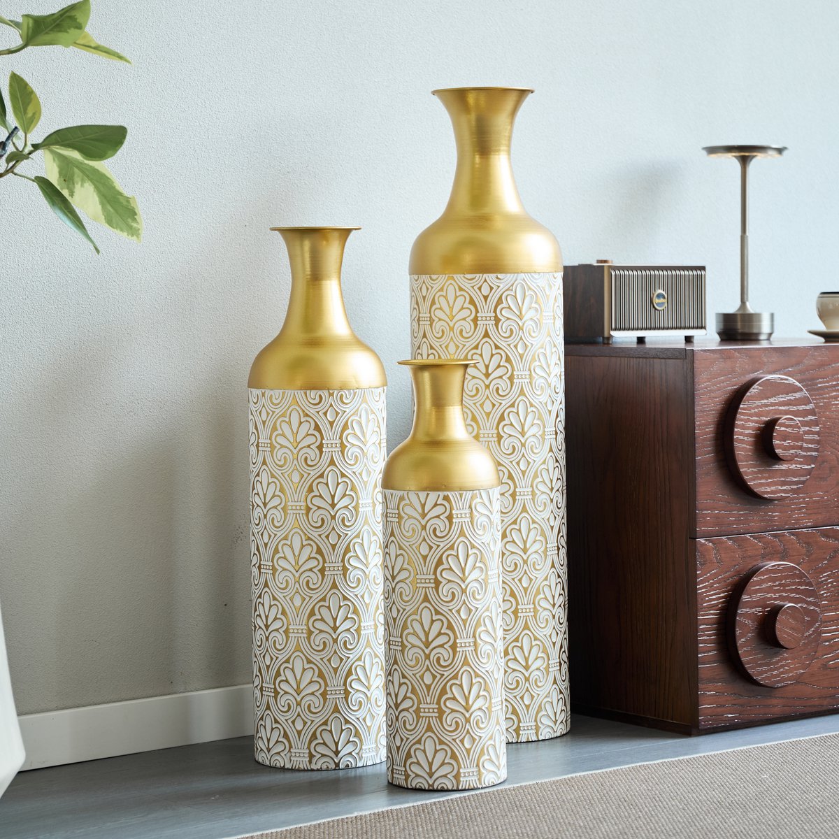 COVREO Vloervaas set 3-delig 50/66/83 cm – goud en wit, metaal, geschikt voor binnen en buiten