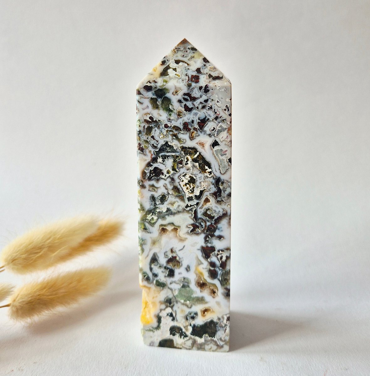 Oceaan Jaspis Toren 318 gram – Unieke Edelsteen met Druzy