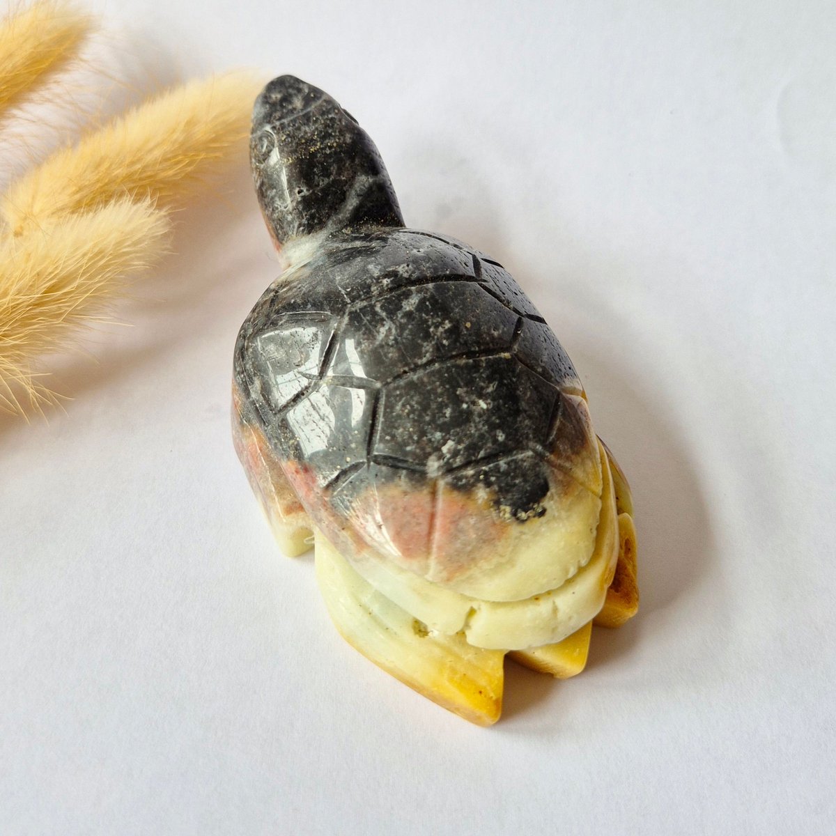 Caribbean Calcite Schildpad – 156 Gram Edelsteen Crystal Carving