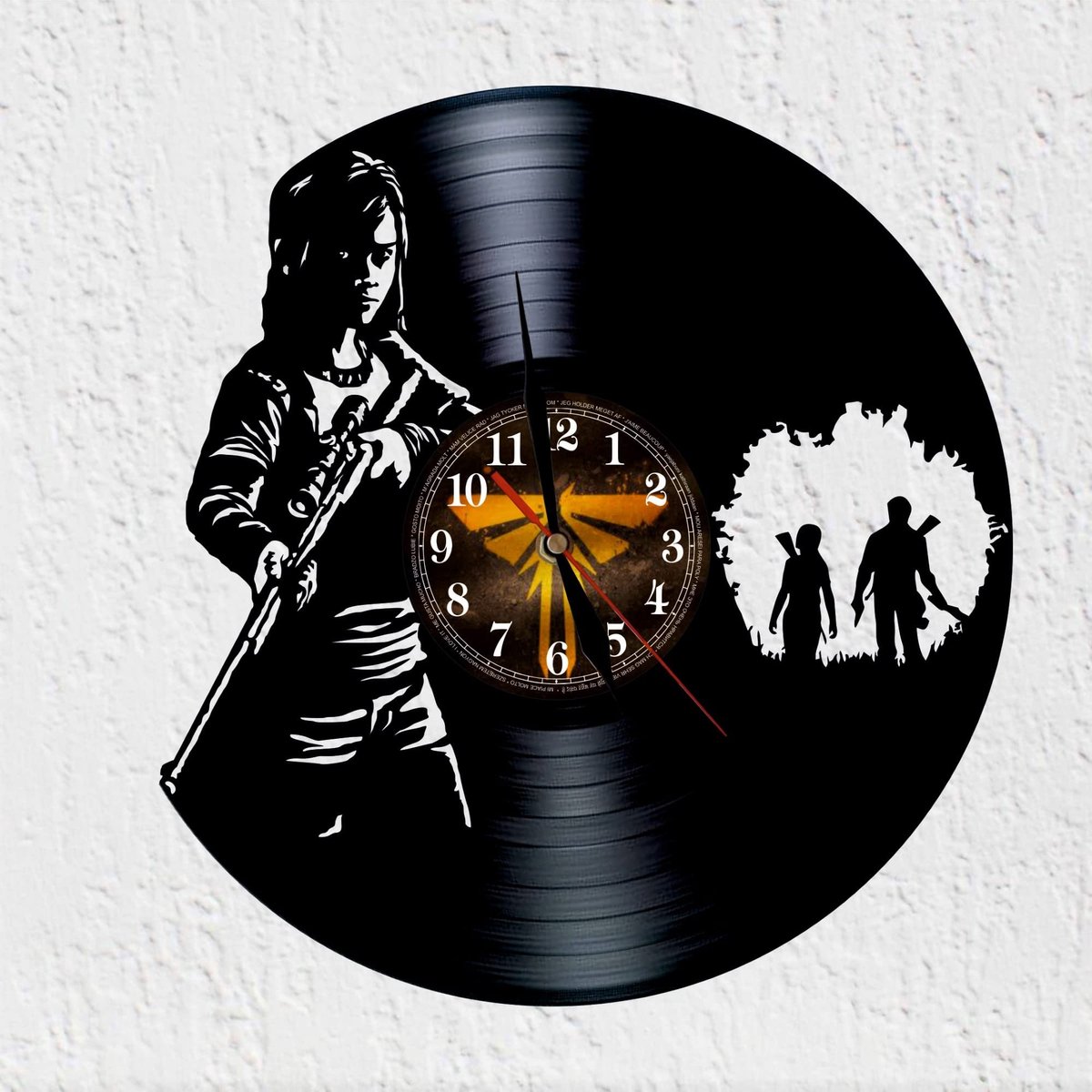 Omgoods - Apocalyptische Avontuur Wandklok van Vinyl - Uniek Design