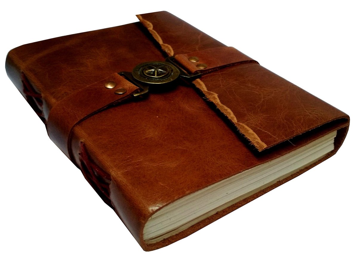 Omgoods - Leather Diary 'Lucky Star' met Handgemaakt Papier